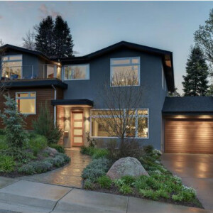 1425 King Ave cropped