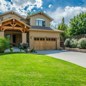 1740 Oak Ave cropped