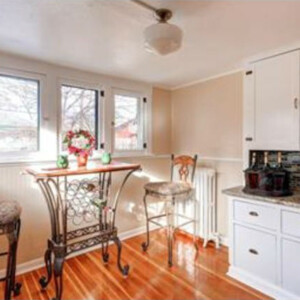 439 BOWEN St 10 cropped